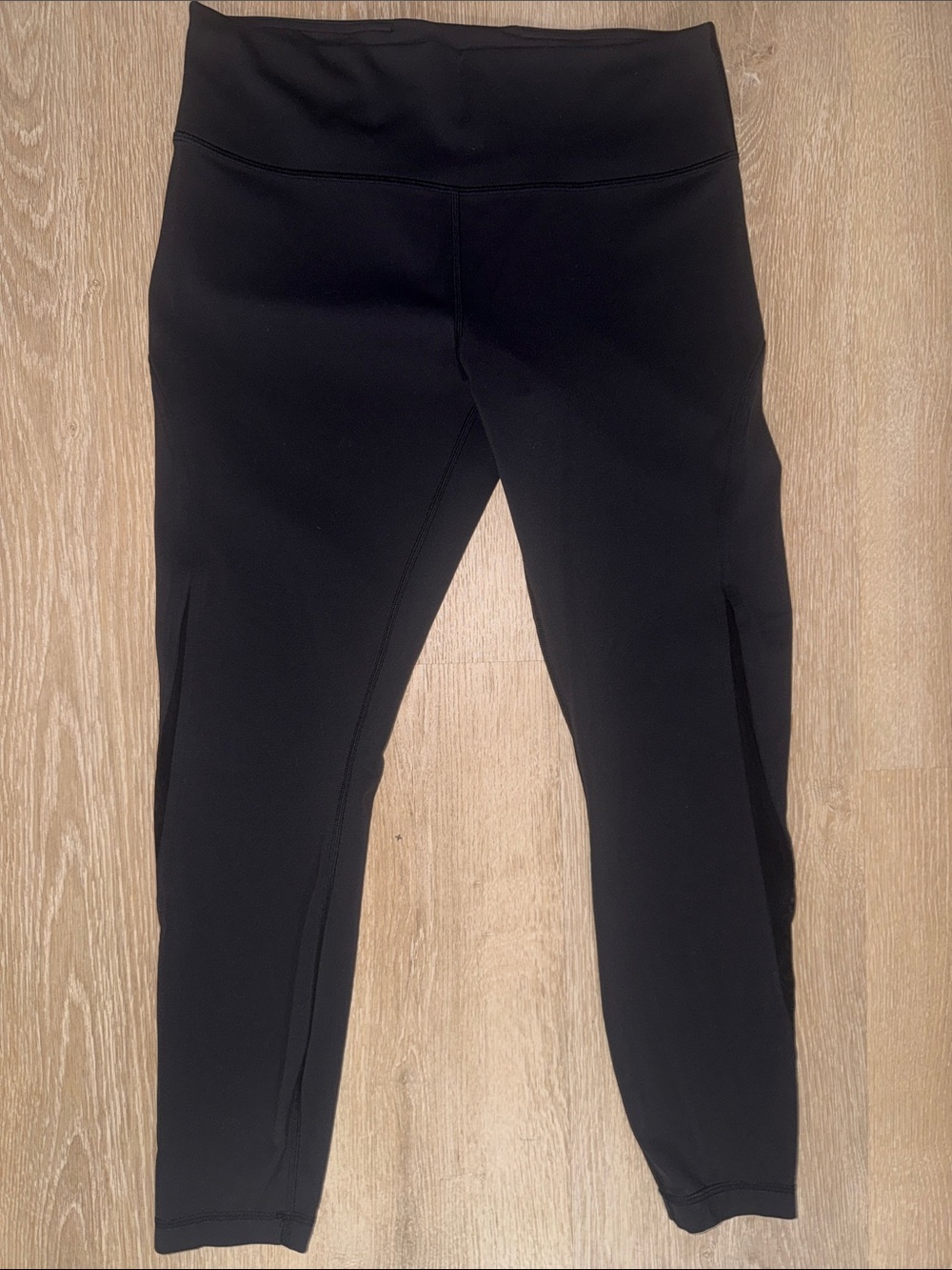 Lululemon 	
Wunder Train Mesh Panel High-Rise Tight 25" size 10